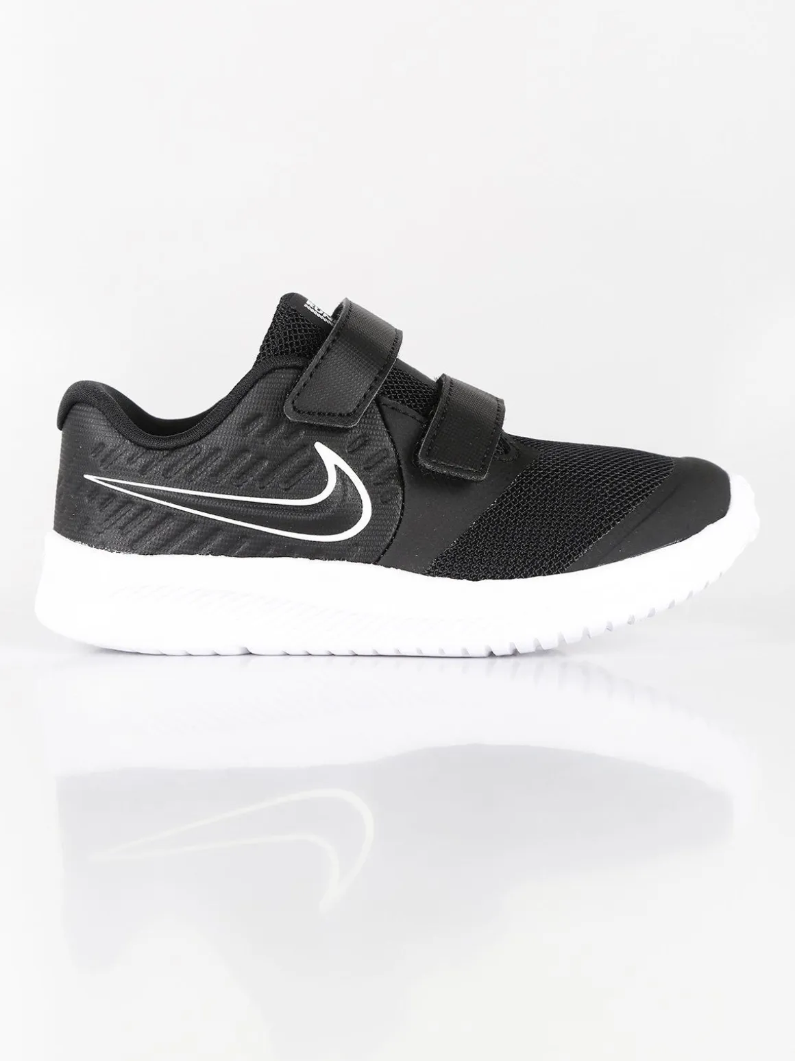 Nike Star Runner 2 AT1803 001 Scarpe runner con strappi