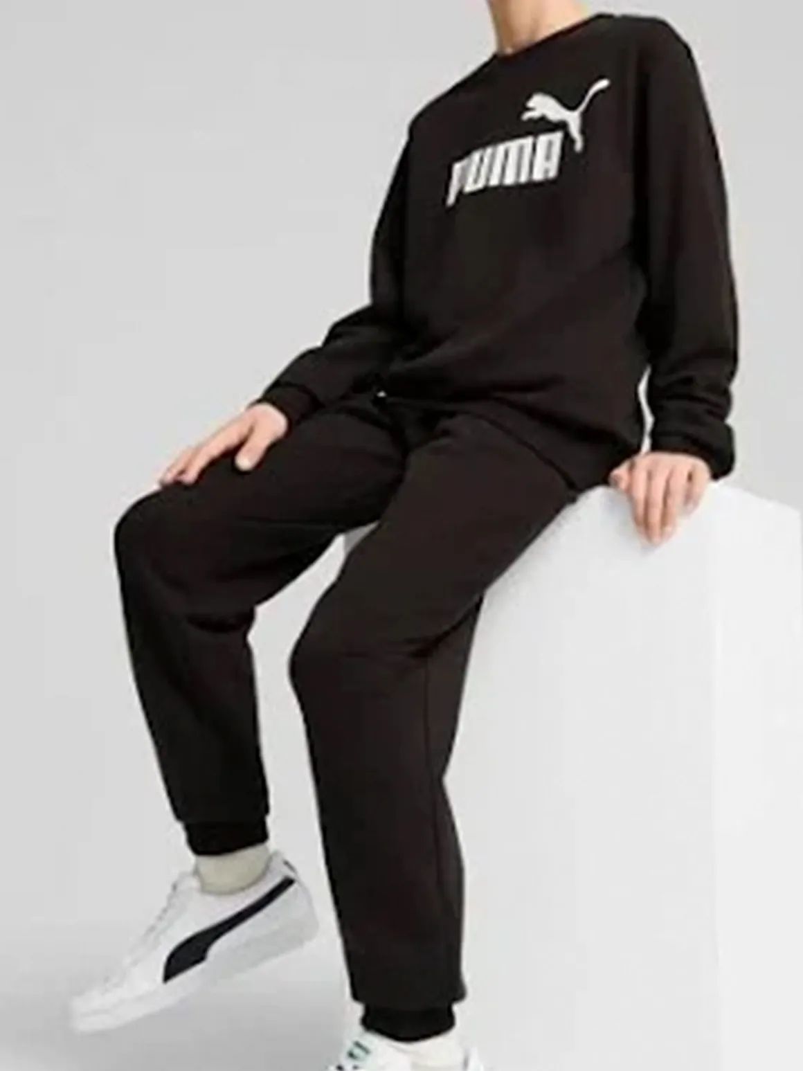 Puma LOGO CREW SUIT Completo tuta da bambini invernale - nero