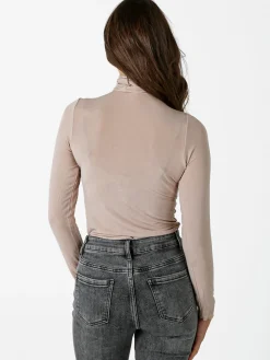 Pura P0714M Dolcevita donna in cashmere a manica lunga - nudo