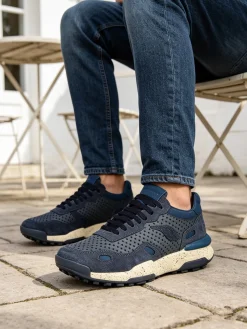 Shooters Sneakers da uomo in pelle traforata