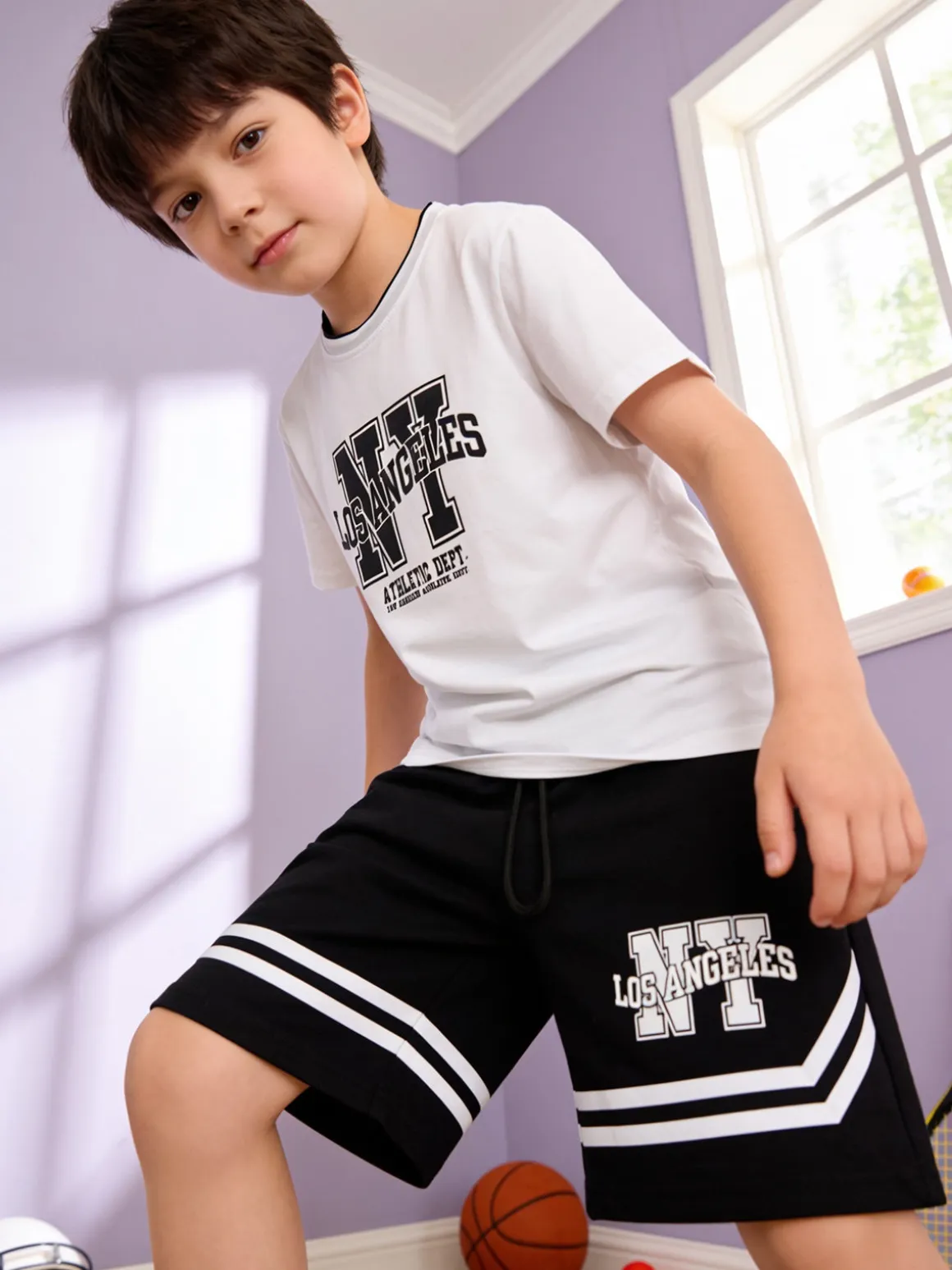 Small Gang Completo corto da bambino in cotone con t-shirt e bermuda - bianco