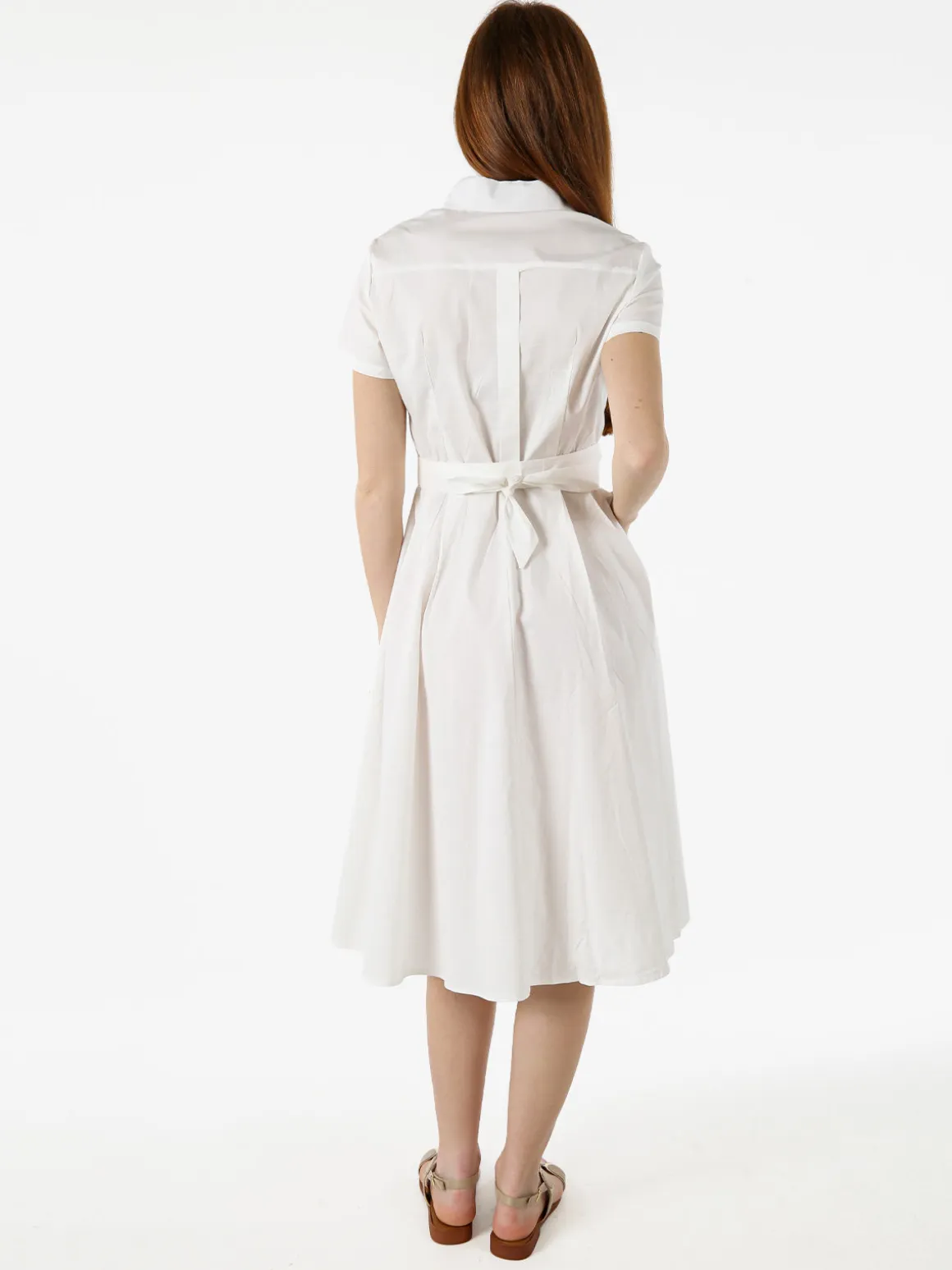 Solada Abito donna in cotone a maniche corte con bottoni sullo scollo - bianco