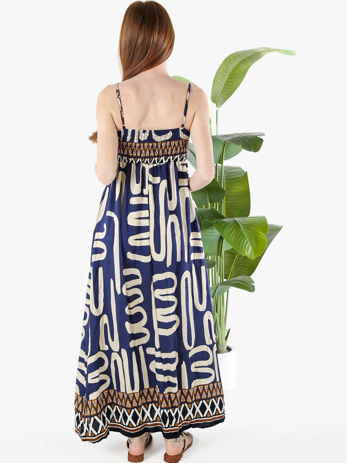 Solada Abito lungo da donna in viscosa con stampe e spalline strette - blu