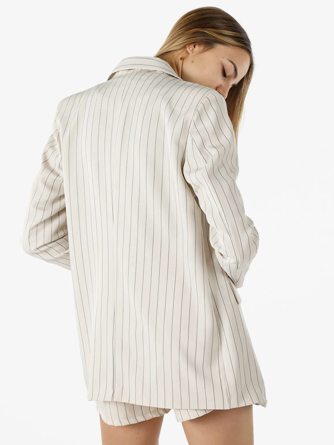 Solada Blazer donna oversize gessato con chiusura a doppiopetto - beige