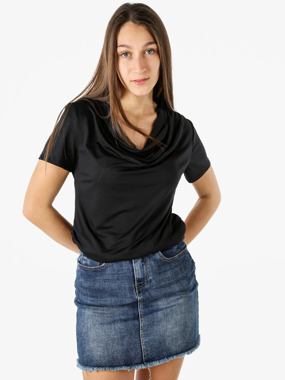 Solada Blusa donna a maniche corte con scollo a cascata - nero