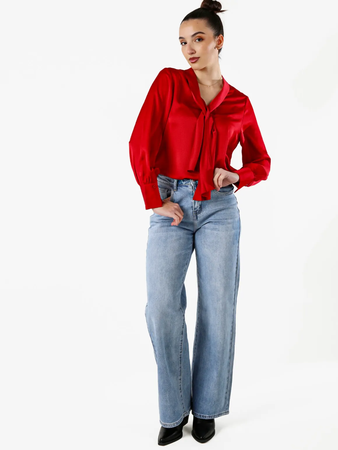 Solada Blusa donna a maniche lunghe in tessuto simil raso - rosso