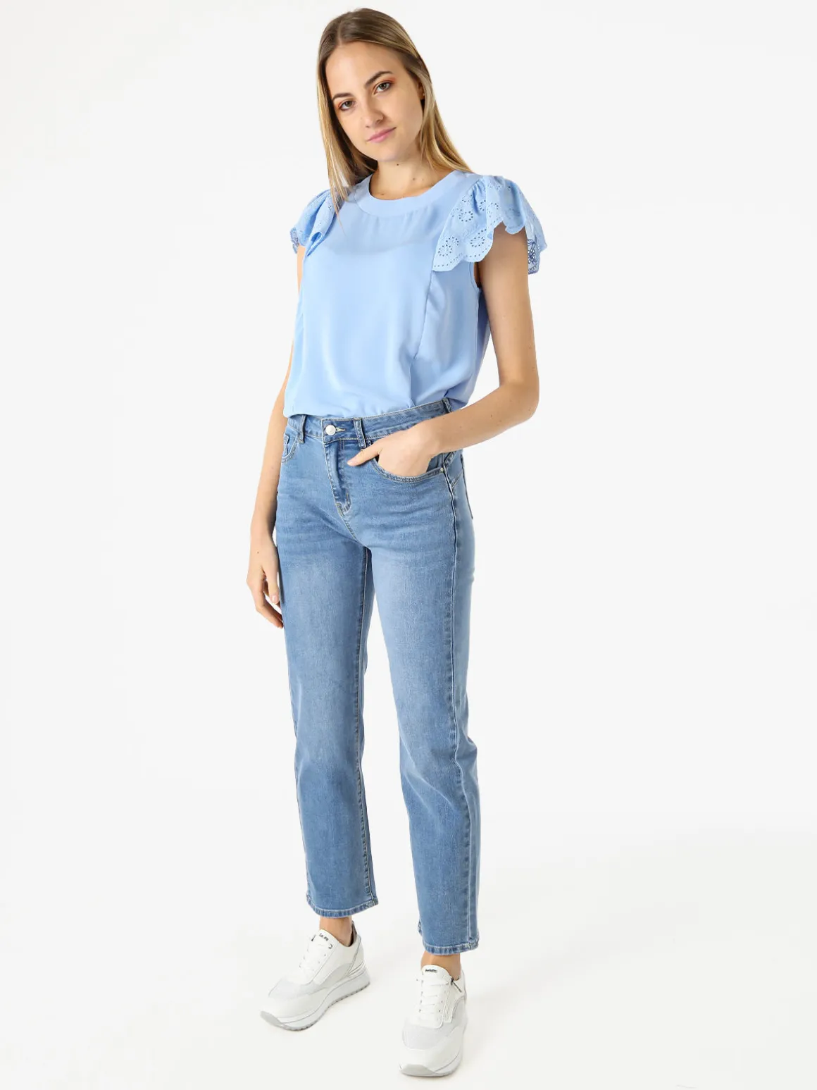 Solada Blusa donna con maniche corte in pizzo macramè - azzurro