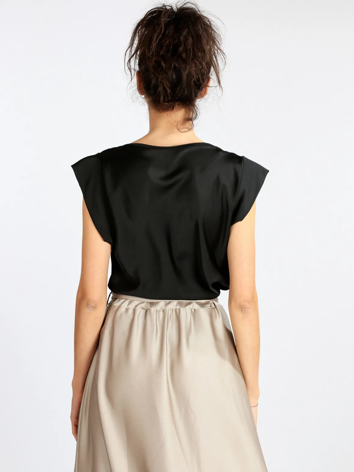 Solada Blusa donna con scollo a cascata