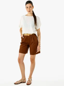 Solada Blusa donna in viscosa a maniche corte con bottoni decorati sul retro - bianco