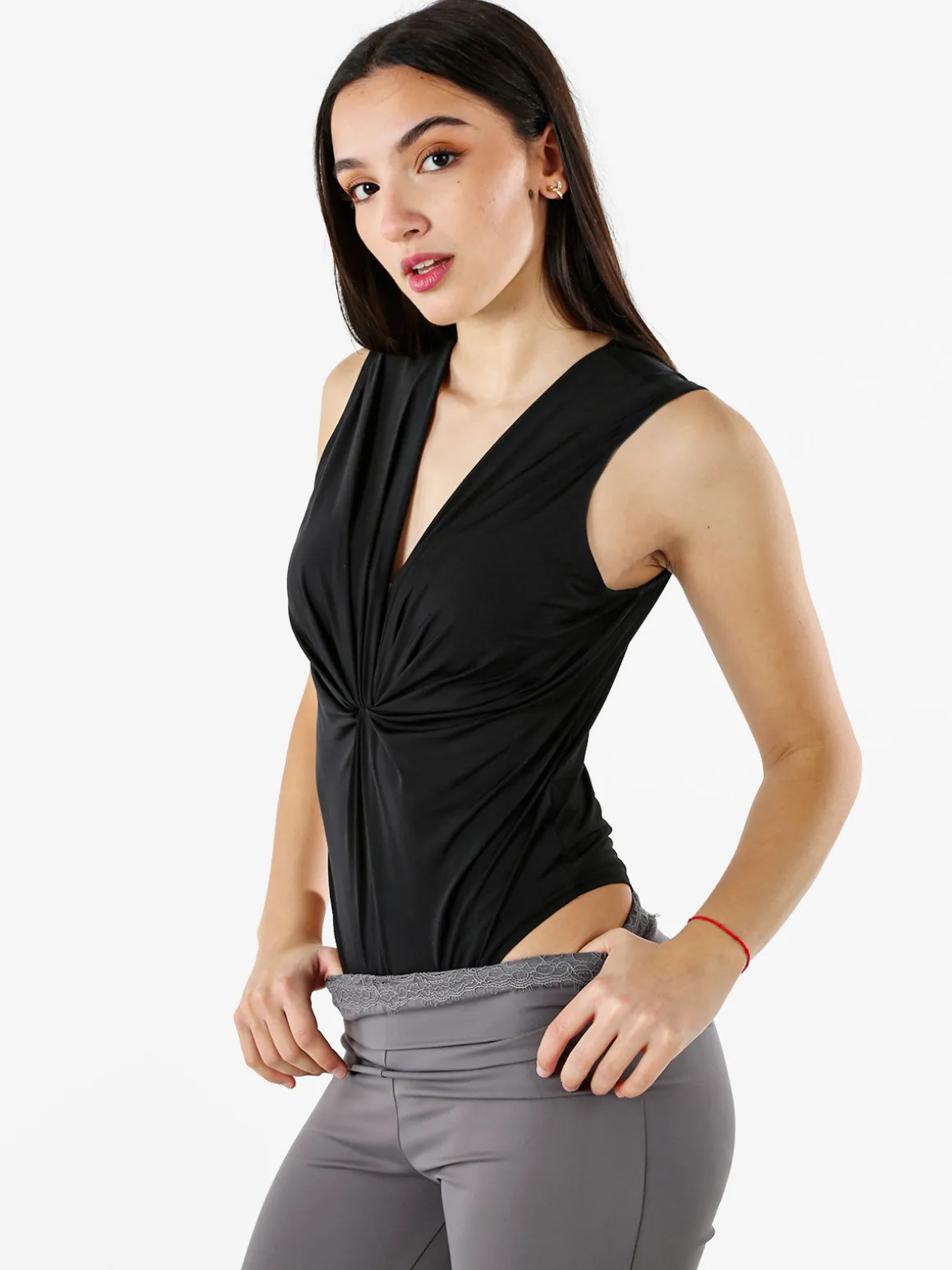 Solada Body donna smanicato con scollo a V - nero
