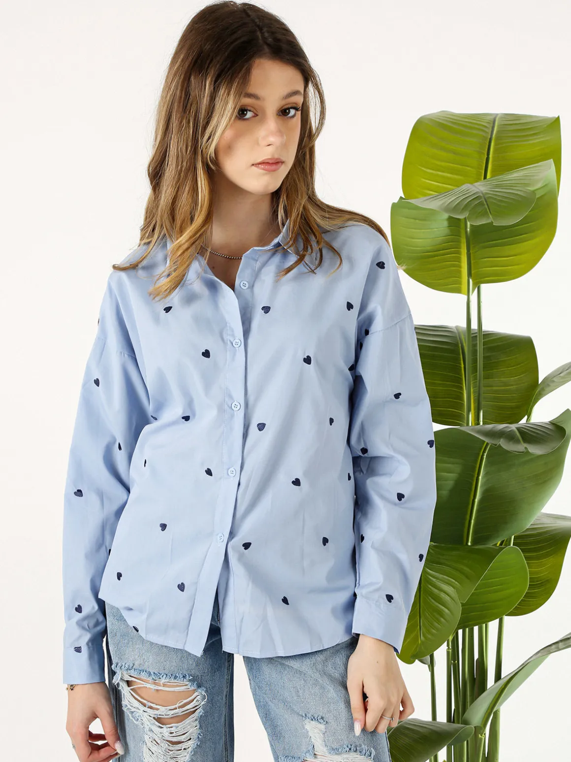 Solada Camicia donna a maniche lunghe in misto cotone con stampa cuori - azzurro