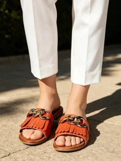 Solada Ciabatte in pelle donna con nappine