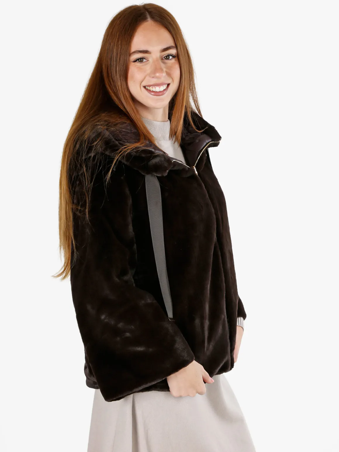 Solada Giacca donna oversize in ecopelliccia reversibile - moro