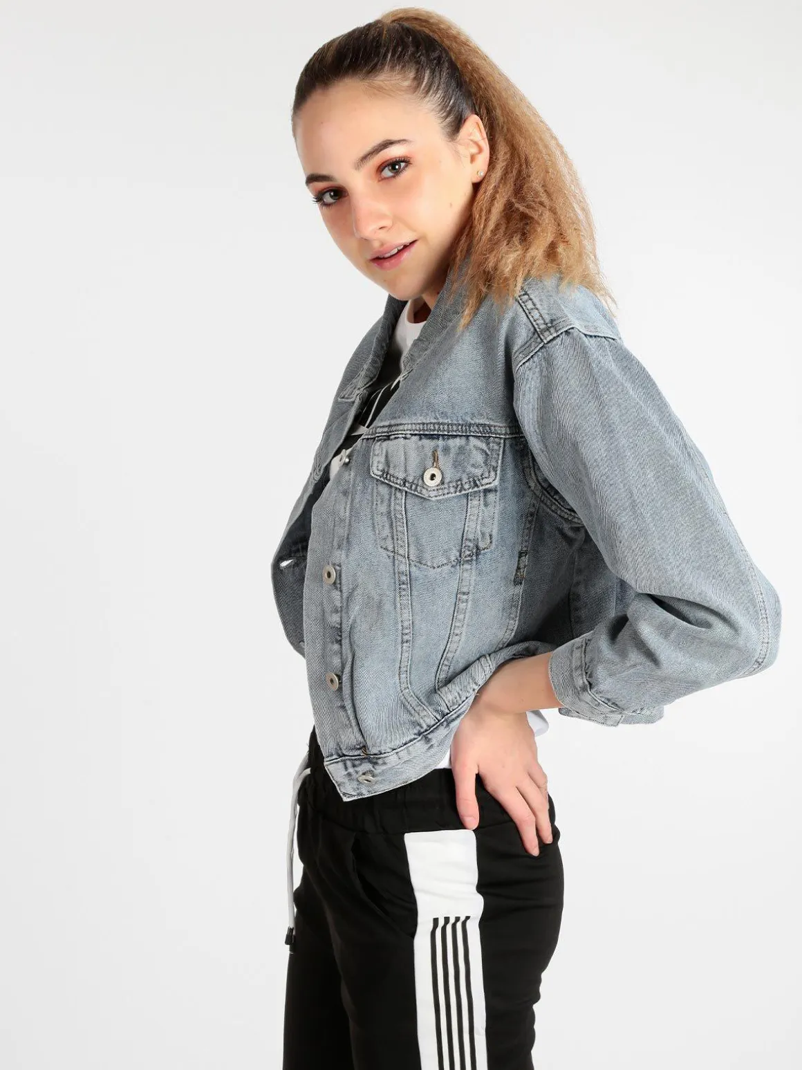 Solada Giacca in jeans donna con scritta dietro