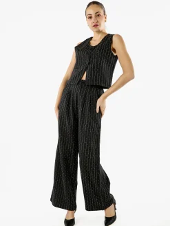 Solada Gilet donna elegante con micro borchie - nero
