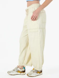 Solada Jeans balloon da donna con coulisse in vita - panna