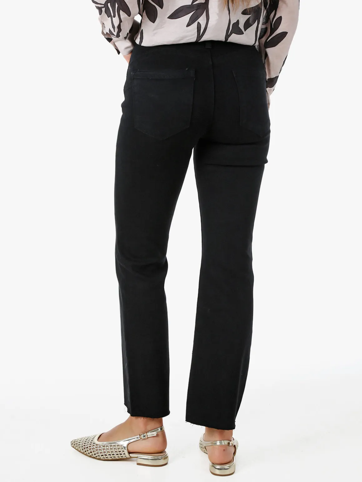 Solada Jeans donna cropped con finale taglio laser - nero