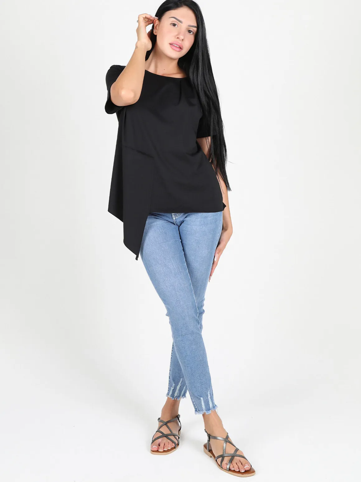 Solada Jeans donna slim fit con finale sfrangiato