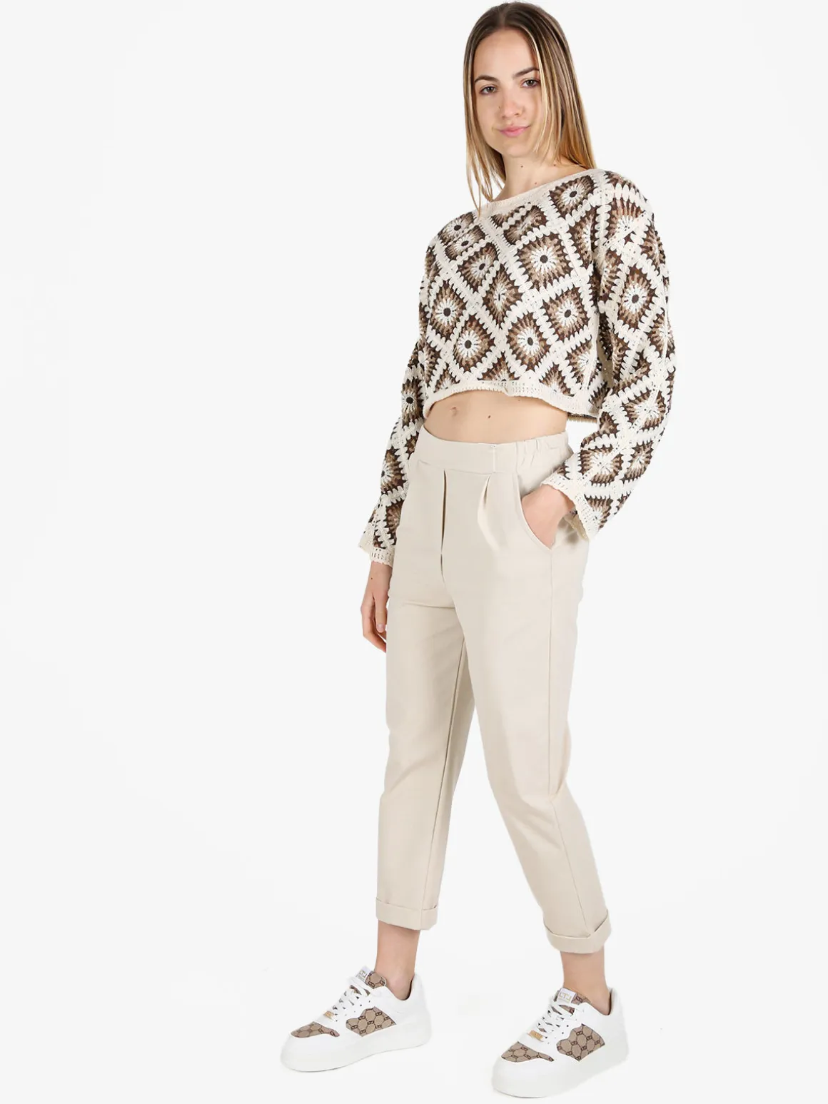 Solada Maglia cropped donna in pizzo macramè