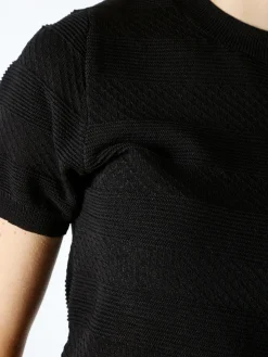 Solada Maglia girocollo da donna a maniche corte - nero