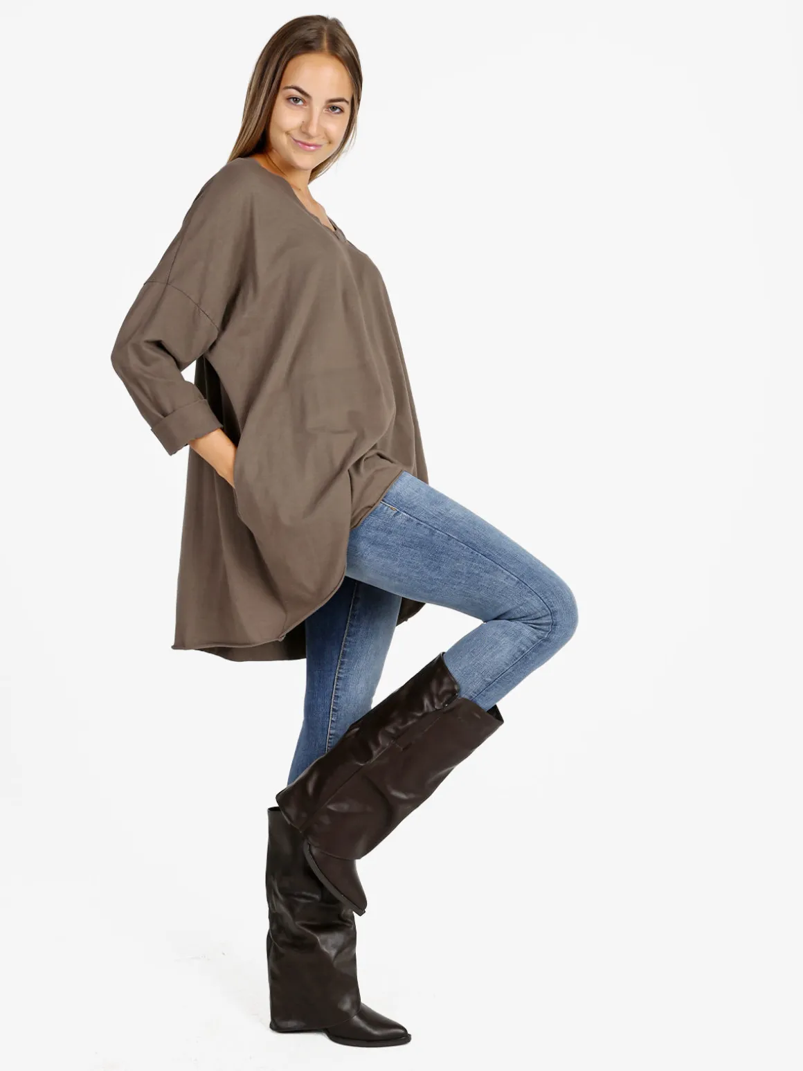Solada Maxi t-shirt donna in cotone a maniche lunghe - fango
