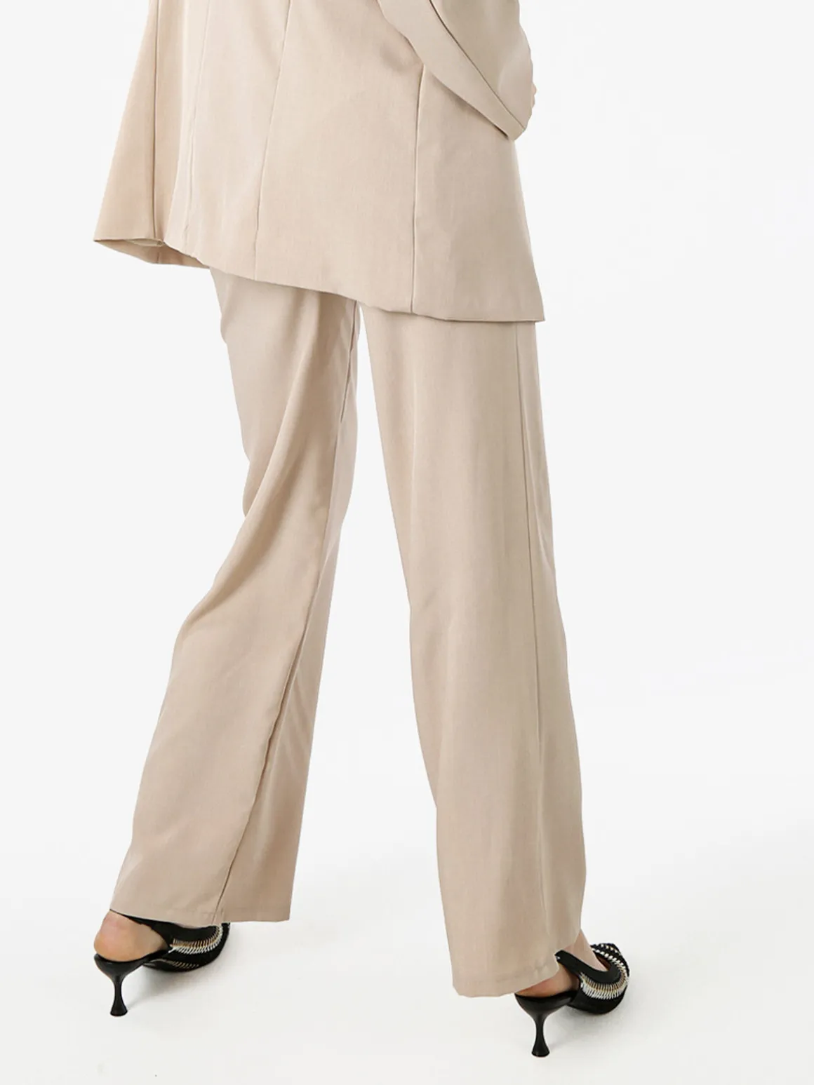 Solada Pantaloni da donna a gamba dritta e larga - beige