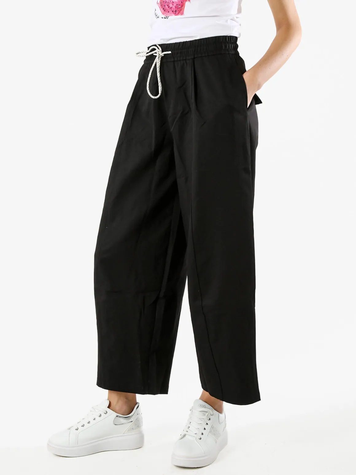 Solada Pantaloni donna barrell cropped - nero