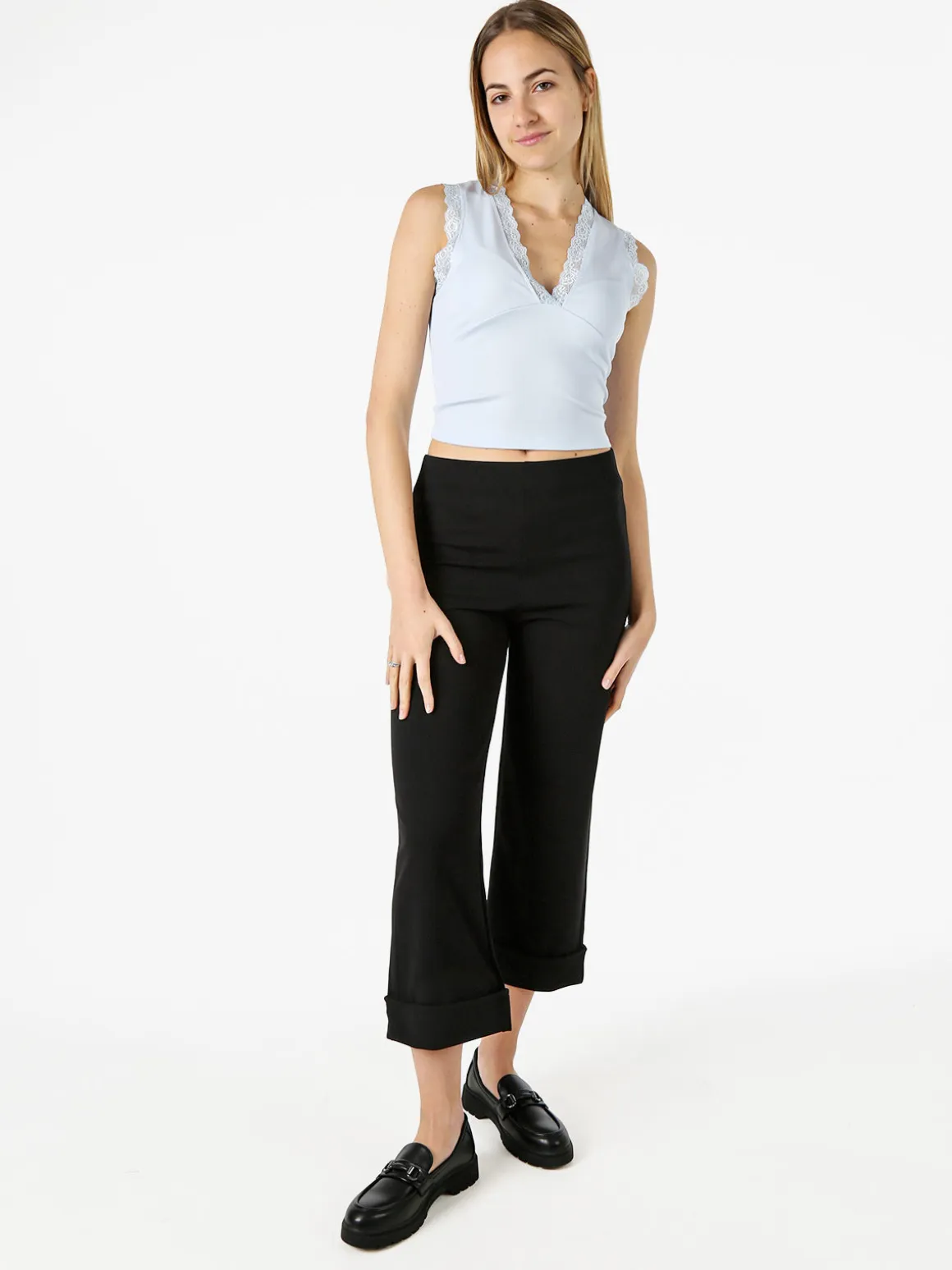 Solada Pantaloni donna cropped a vita alta con risvolto alto - nero