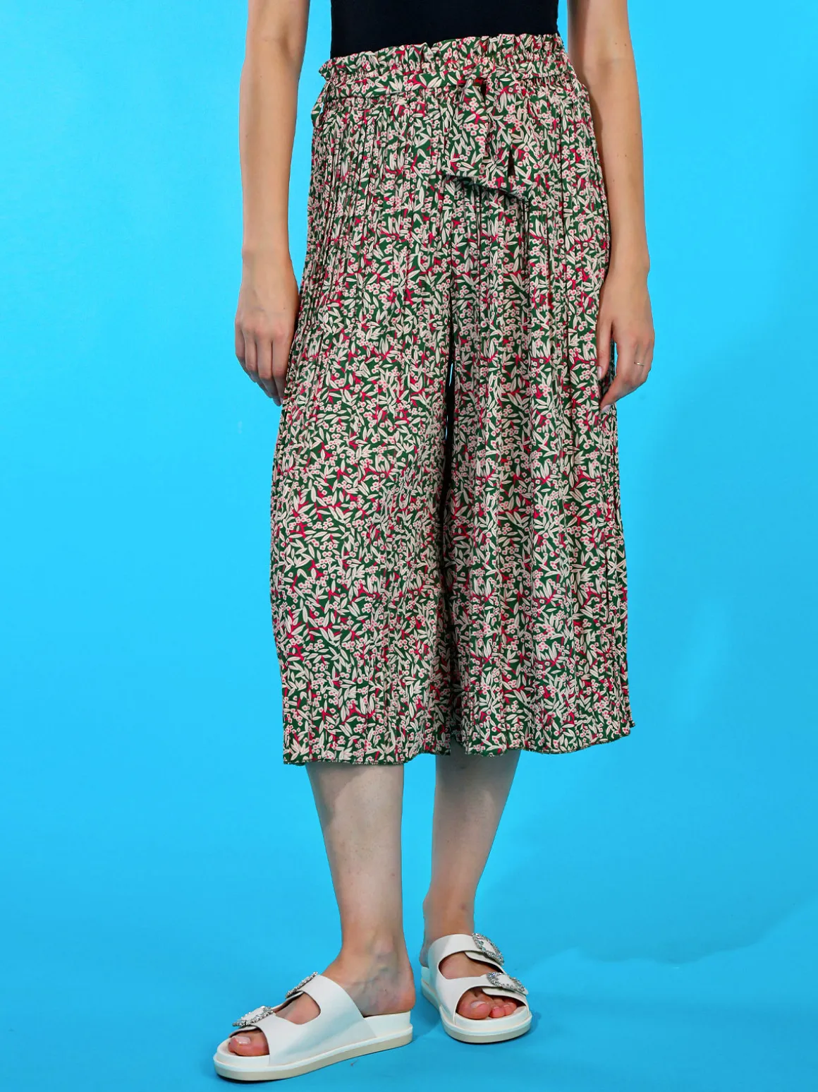 Solada Pantaloni donna culotte con stampa floreale - verde