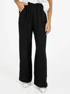 Solada Pantaloni donna in viscosa a gamba larga - nero