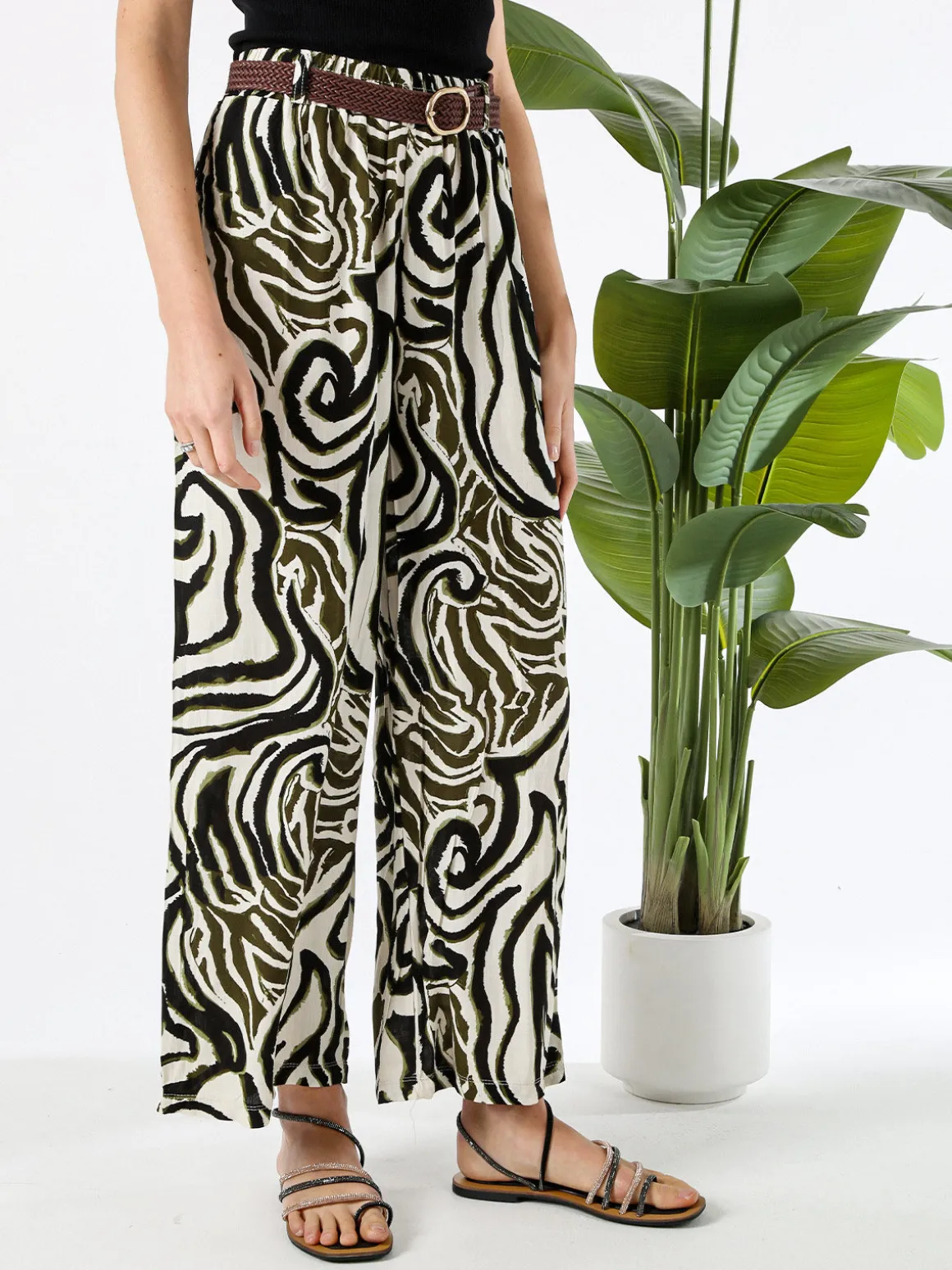 Solada Pantaloni donna in viscosa con stampe e cintura in corda - nero
