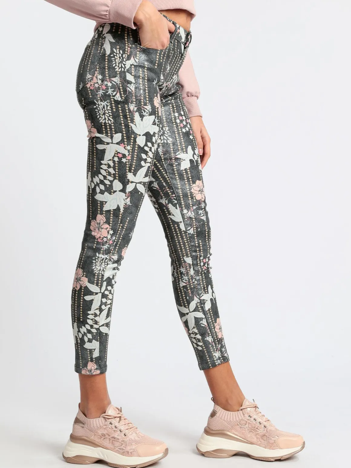 Solada Pantaloni slim fit con stampa floreale