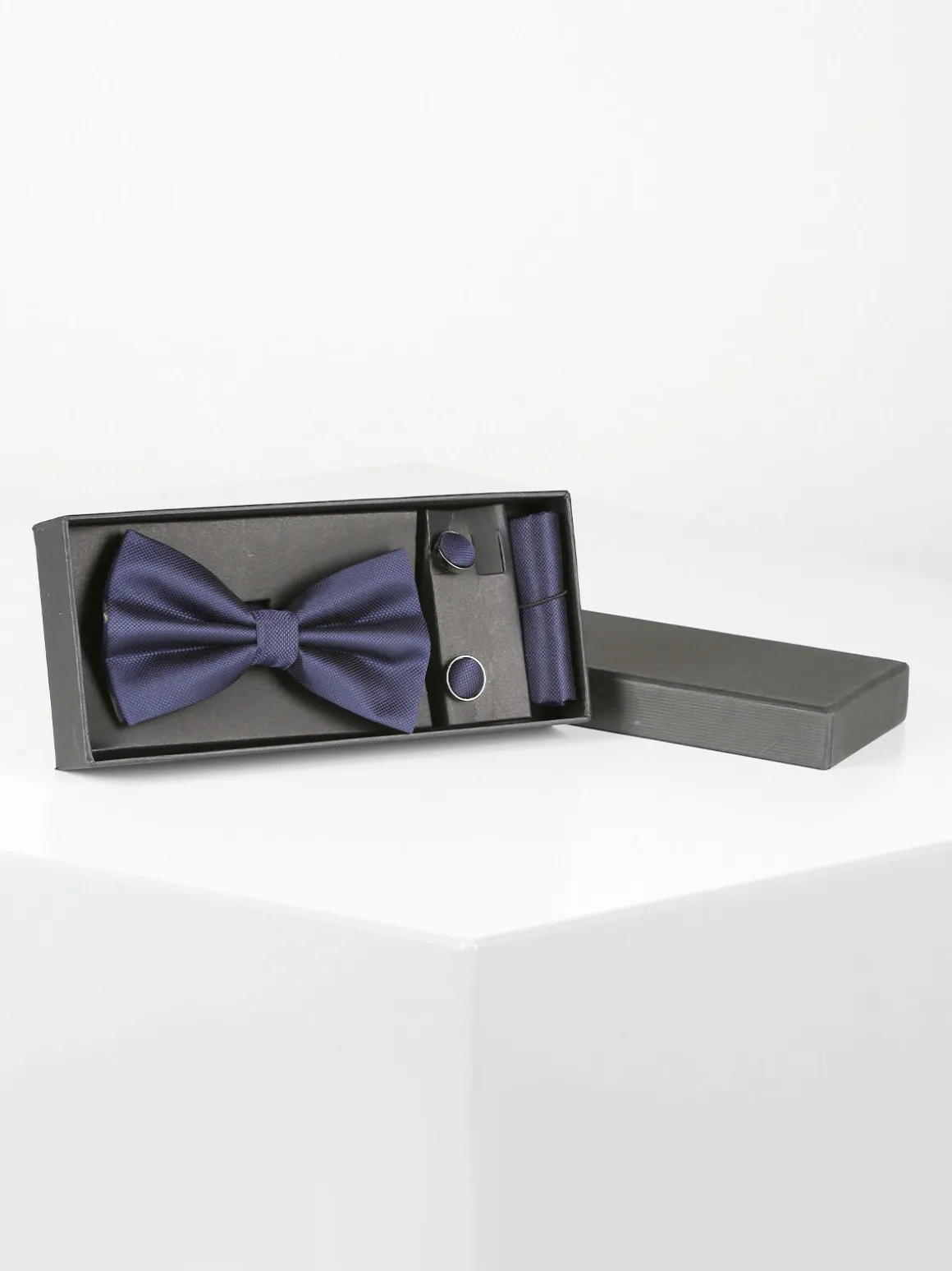 Solada Set 3 pezzi uomo con papillon gemelli e fazzoletto
