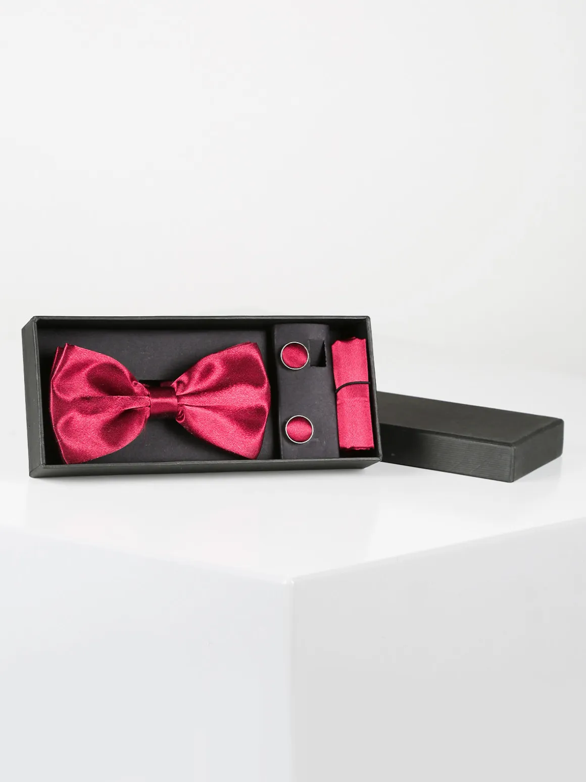 Solada Set 3 pezzi uomo con papillon gemelli e fazzoletto