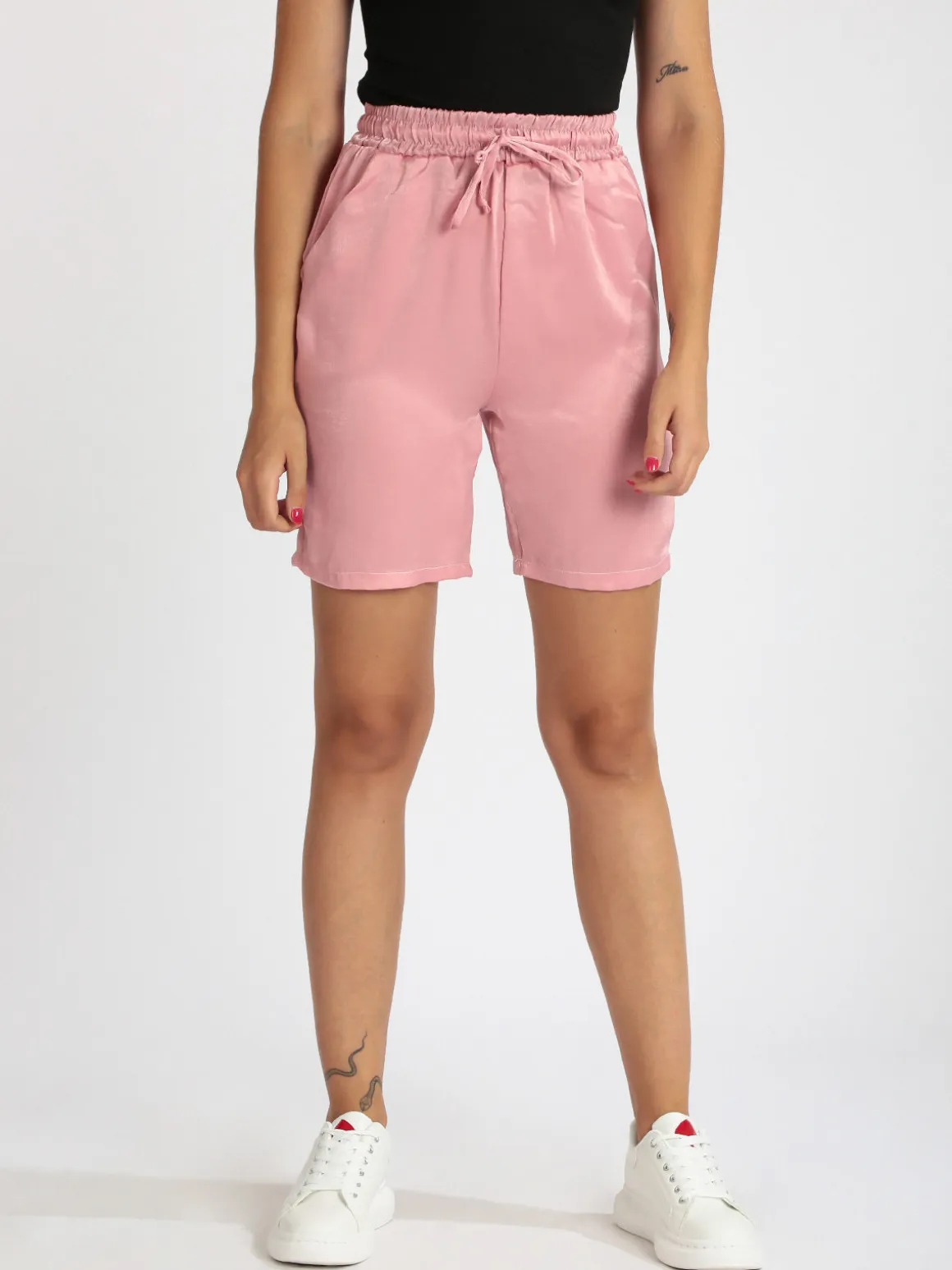 Solada Shorts morbidi donna effetto raso