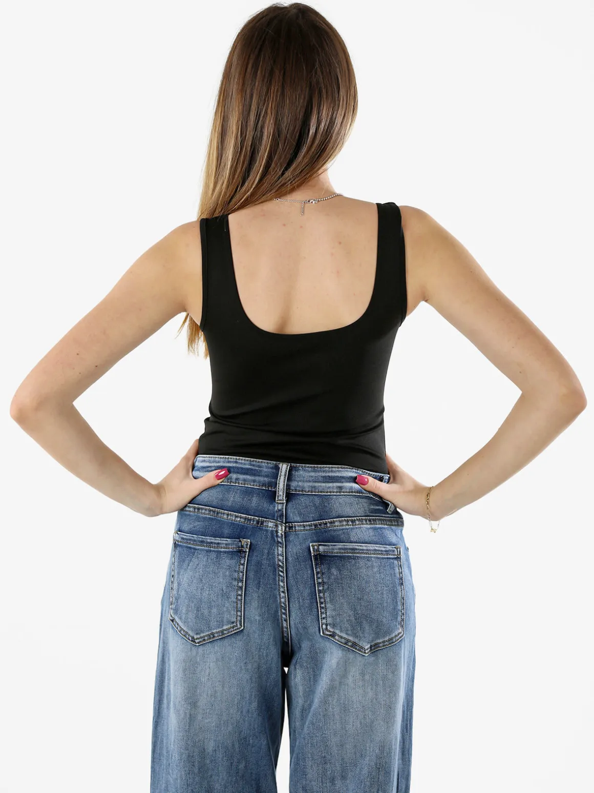 Solada Top body donna senza maniche sgambato - nero