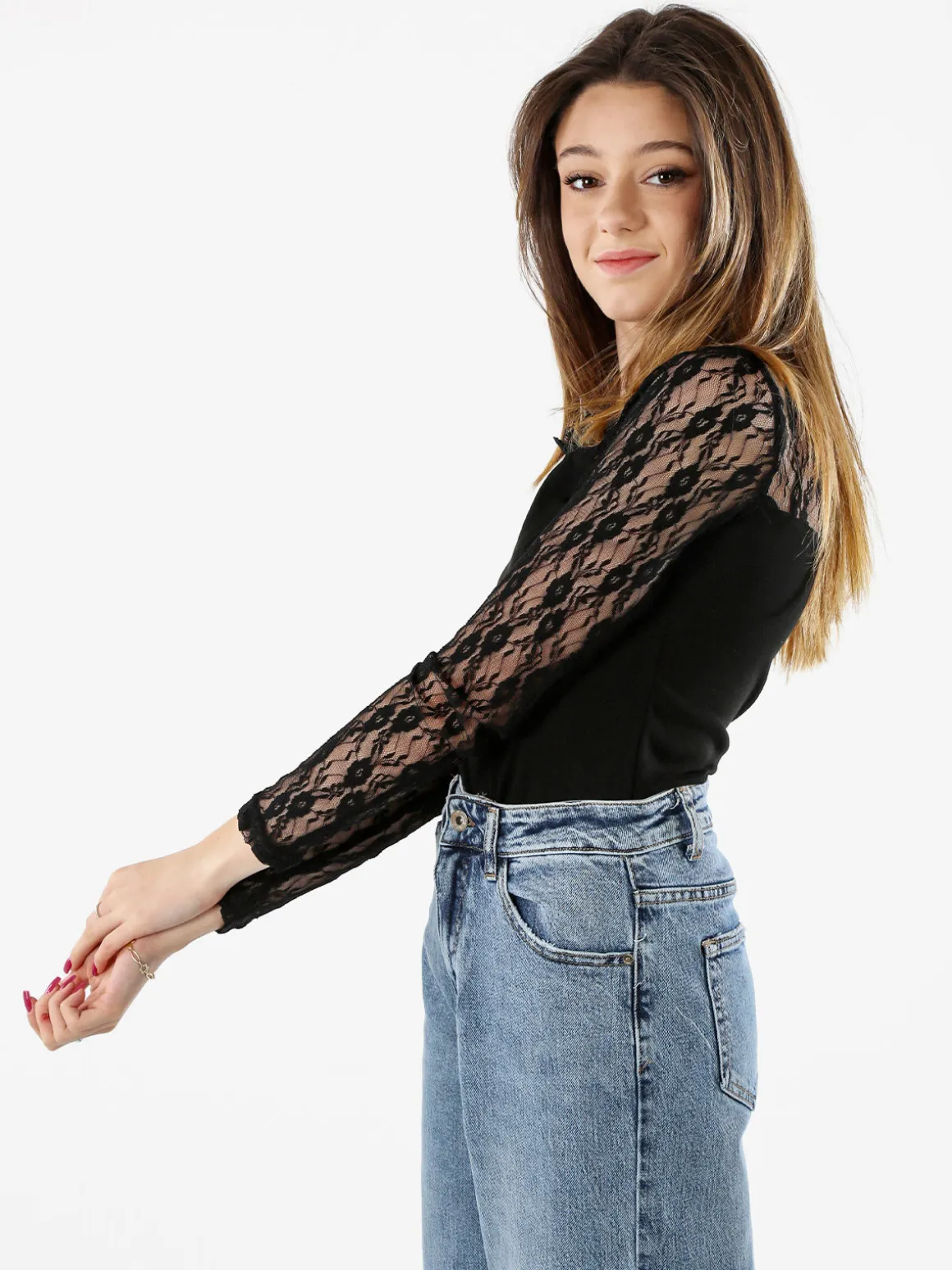 Solada Top donna con scollo e maniche lunghe in pizzo - nero