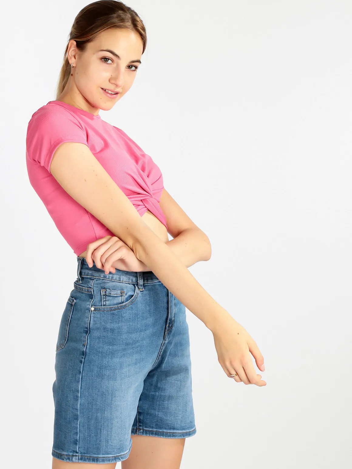 Solada T-shirt cropped da donna a costine