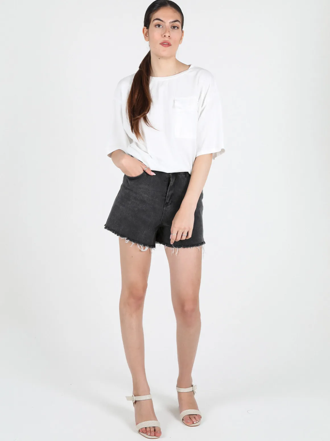 Solada T-shirt donna in cotone con taschino