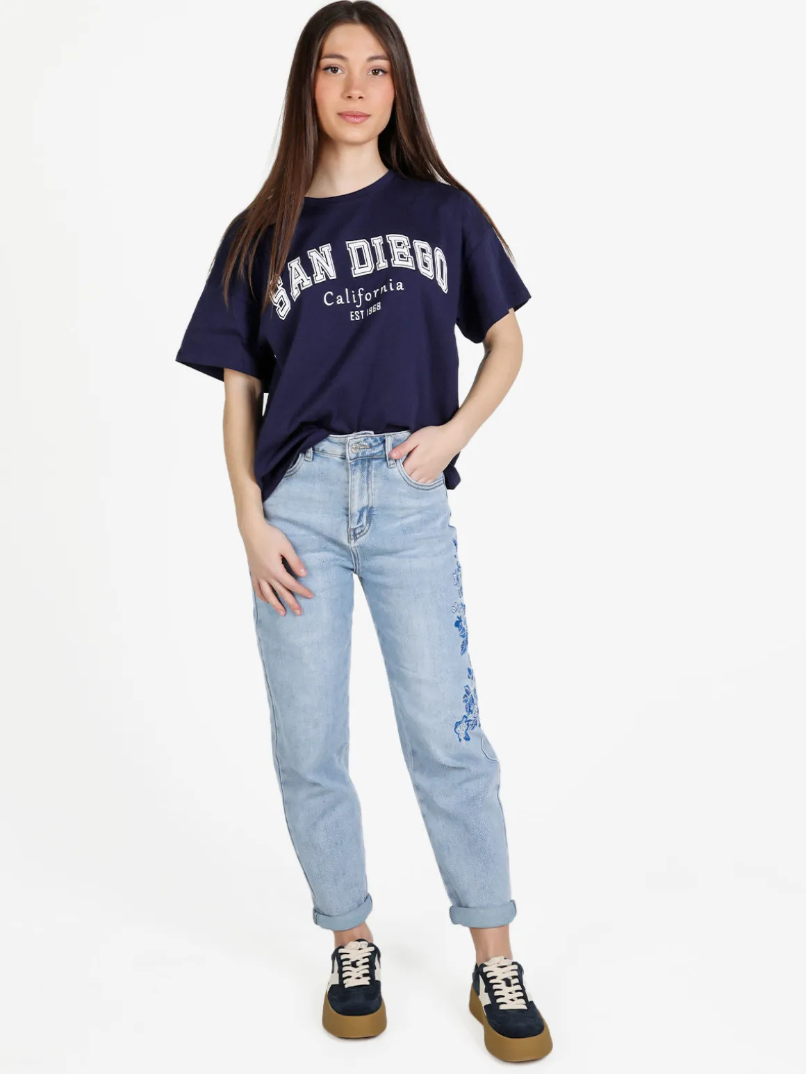 Solada T-shirt donna oversize con stampa scritta