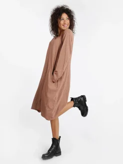 Solada Vestito ampio con scollo tondo