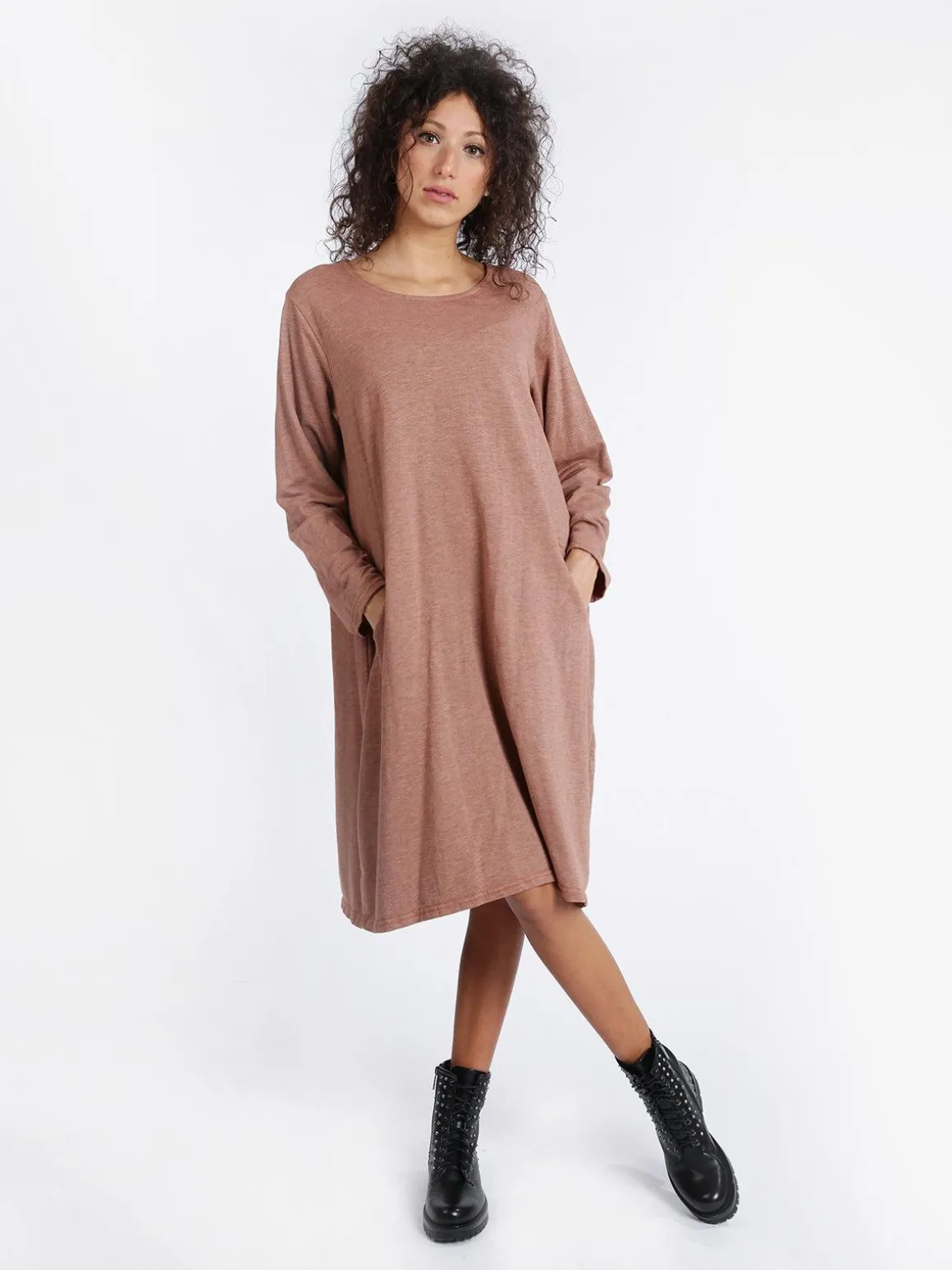 Solada Vestito ampio con scollo tondo