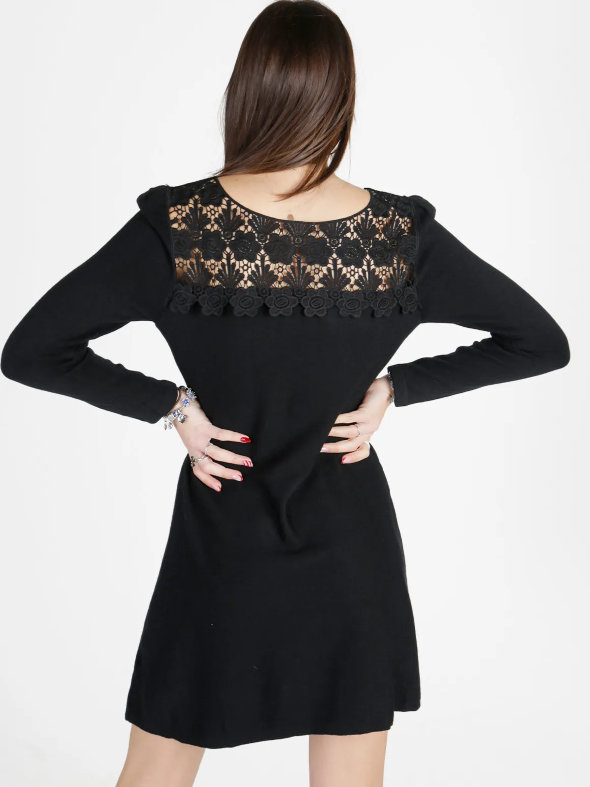 Solada Vestito da donna a maniche lunghe con scollo in pizzo macramè