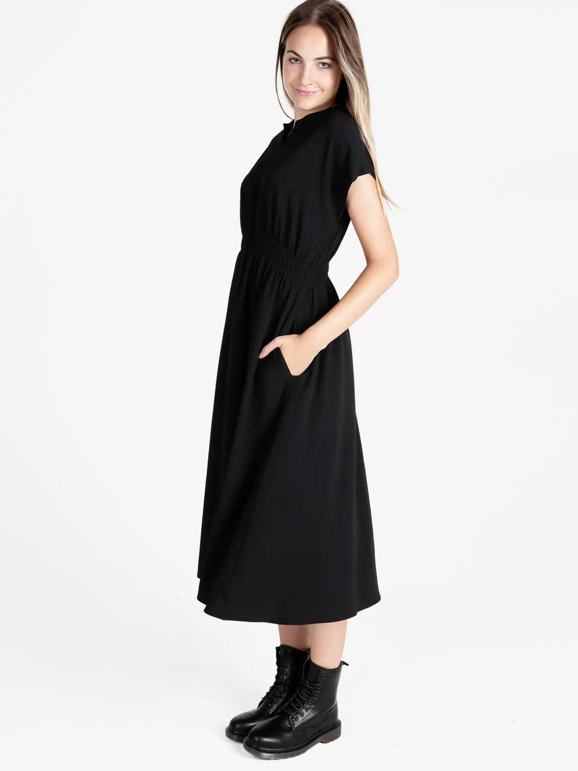 Solada Vestito donna a maniche corte con scollo a V