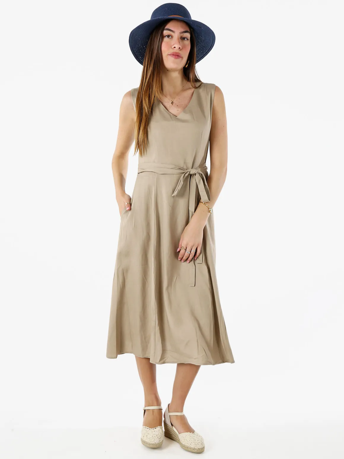 Solada Vestito donna smanicato in misto lino con scollo a V - taupe