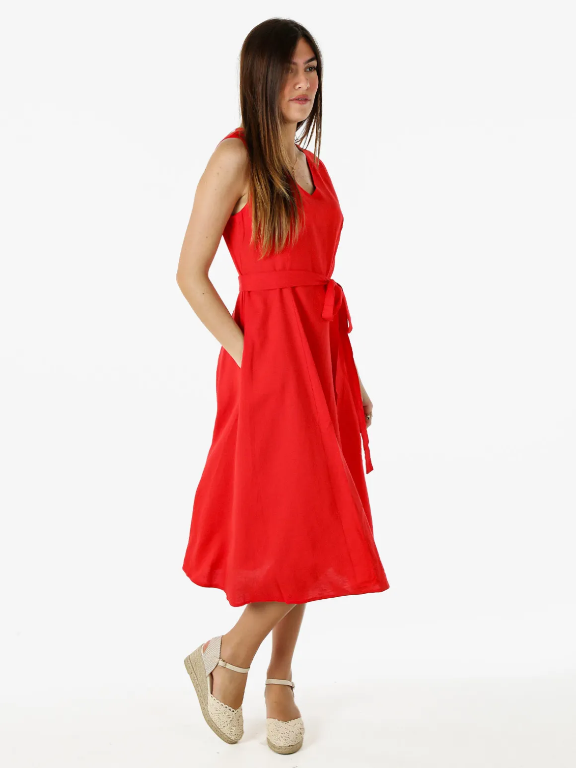 Solada Vestito donna smanicato in misto lino con scollo a V - rosso