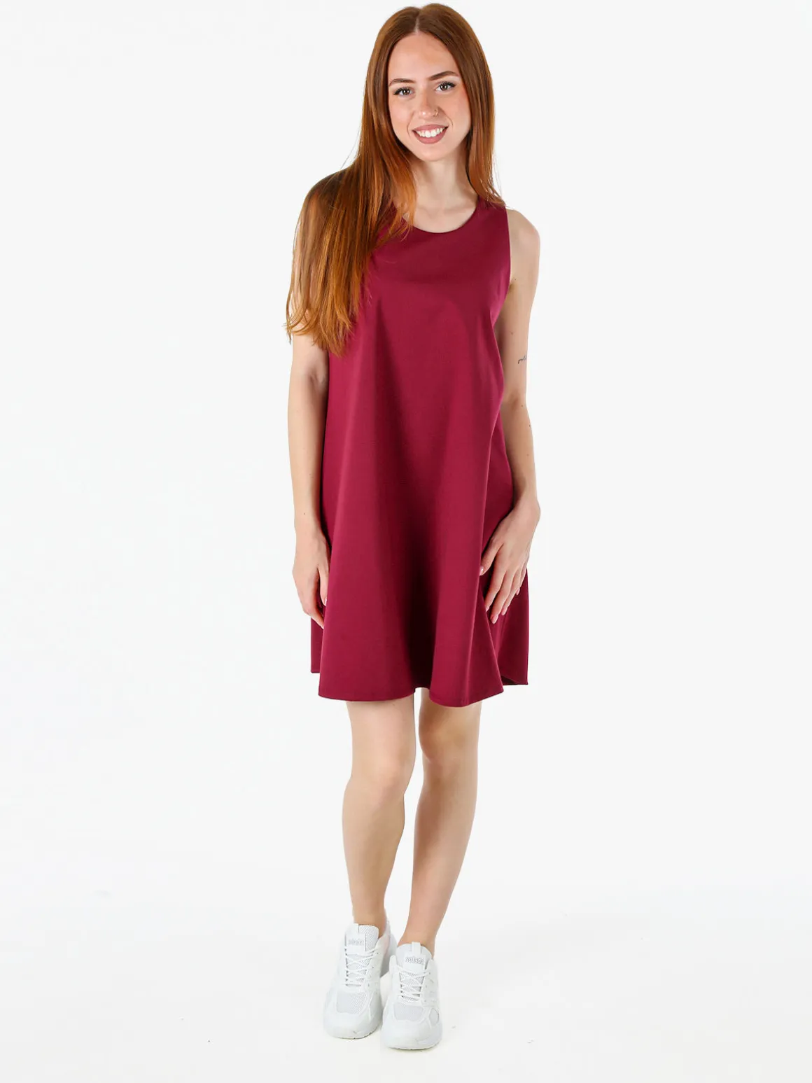 Solada Vestito donna svasato senza maniche - bordeaux