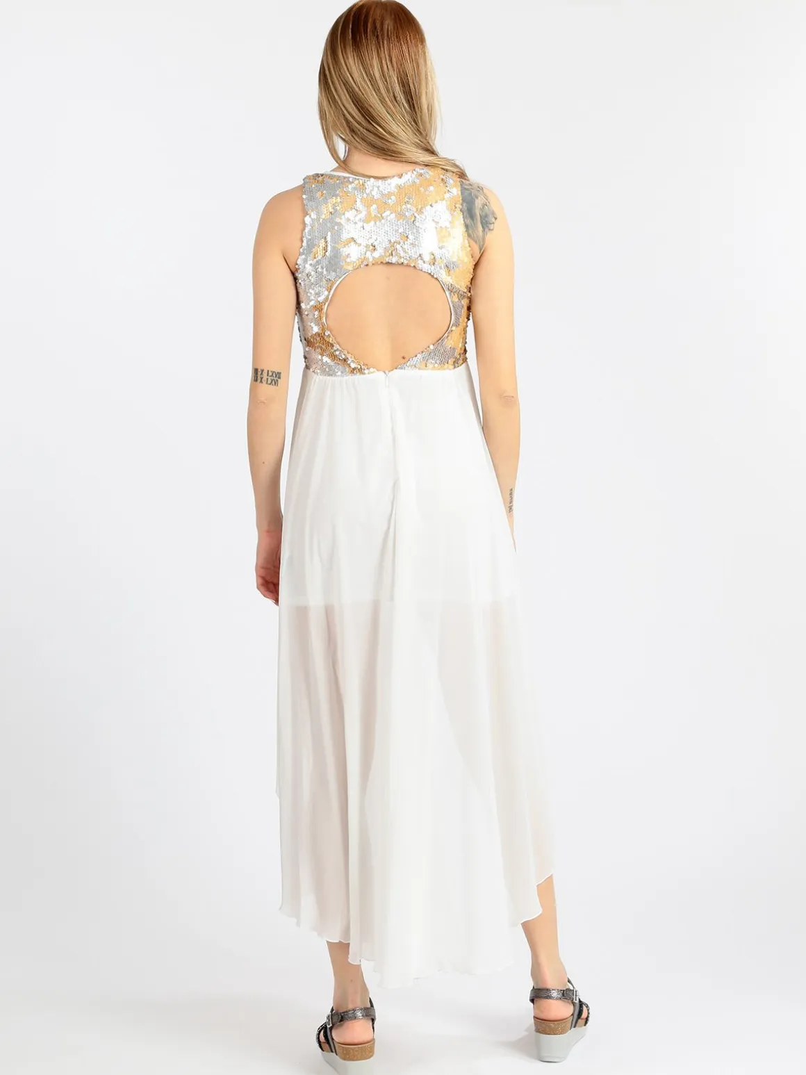 Solada Vestito smanicato con paillettes e schiena scoperta