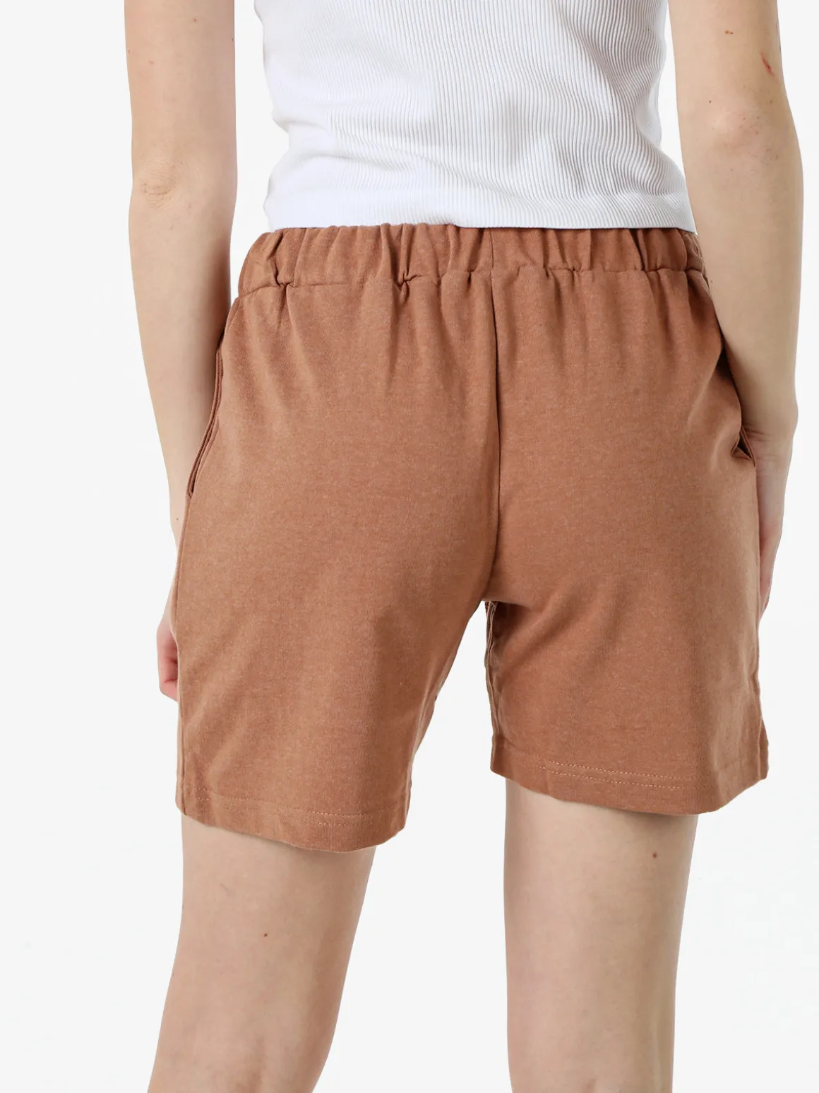 Superga Shorts donna in misto cotone con logo - cuoio