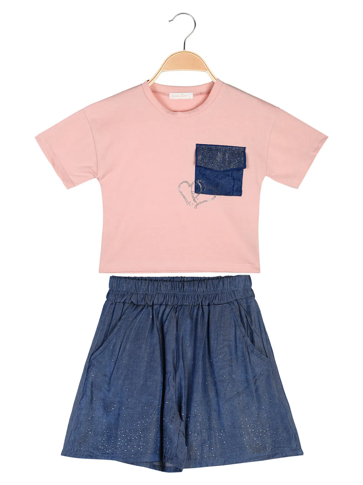 Sweet Junior Completo 2 pezzi corto da bambina con t-shirt cropped e shorts con micro borchie - cipria